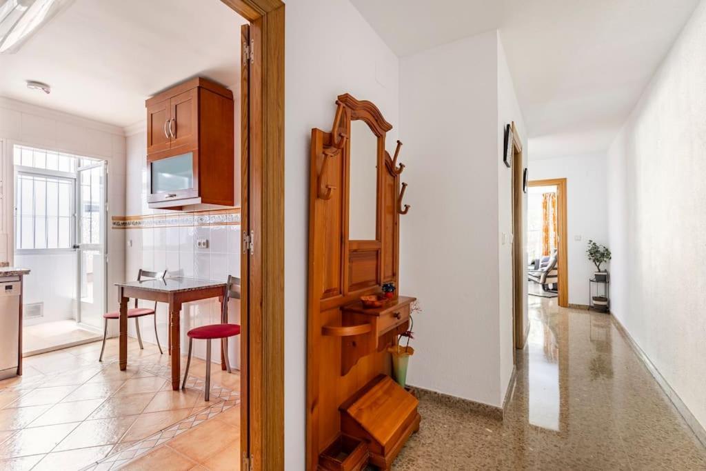 Amplio Piso Para Disfrutar Del Centro De Malaga Con Parking Gratuito ภายนอก รูปภาพ