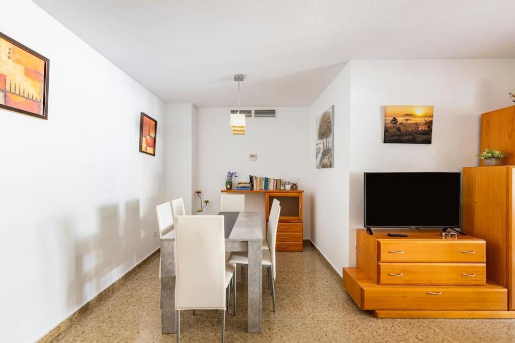 Amplio Piso Para Disfrutar Del Centro De Malaga Con Parking Gratuito ภายนอก รูปภาพ